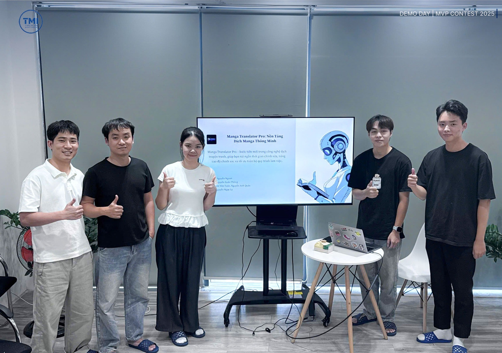 Trình bày sản phẩm Manga Translator Pro